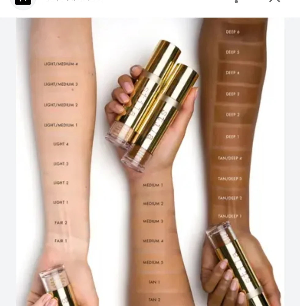 Stila Hide & Chic Foundation - Shade Deep 6